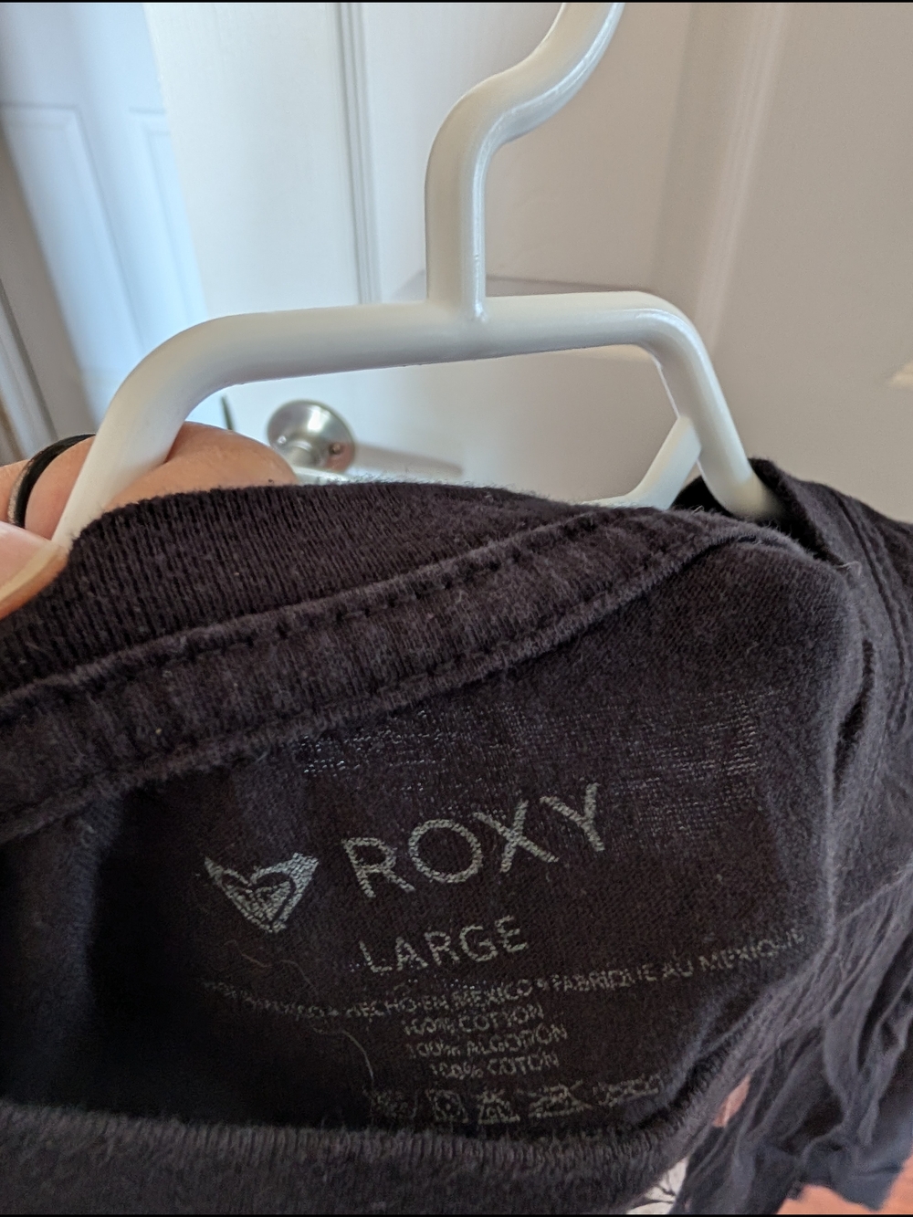 Roxy Black Long Sleeve Tee with Subtle Botanical Graphic - Picture 3 of 4